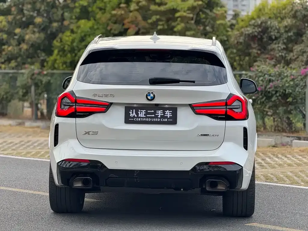 BMW X3 — фото 9