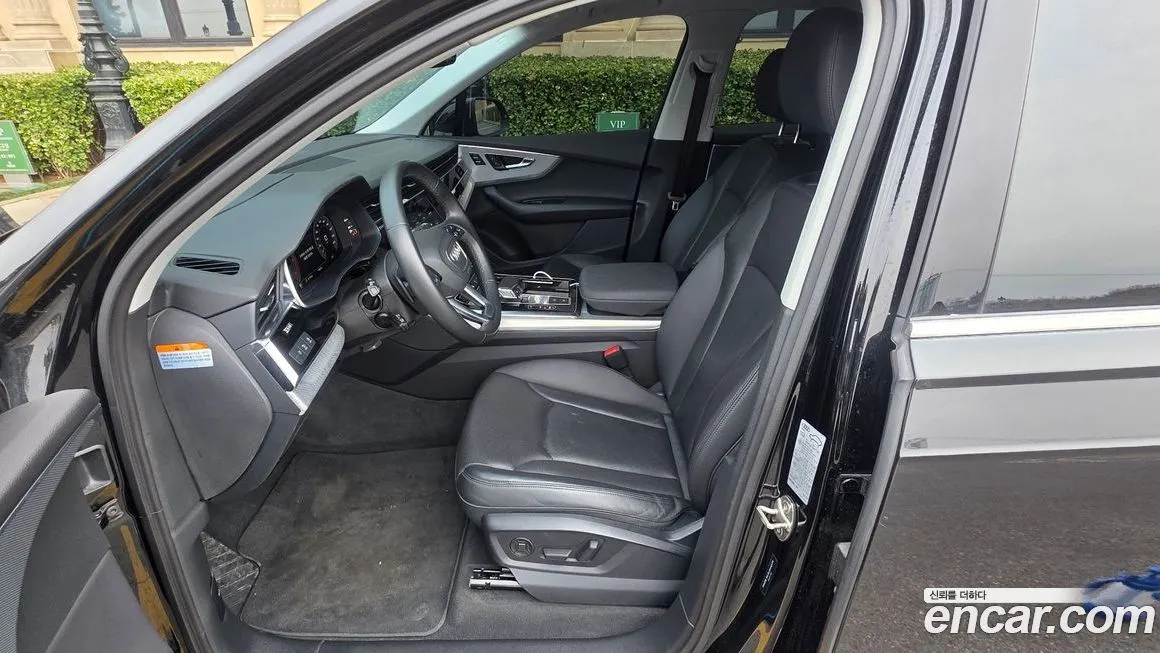 Audi Q7 2022 из KR, фото 6