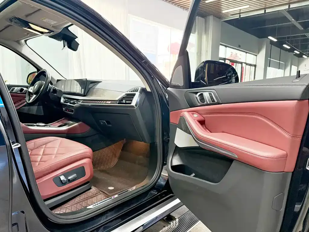 BMW X5 2024 из CN, фото 6