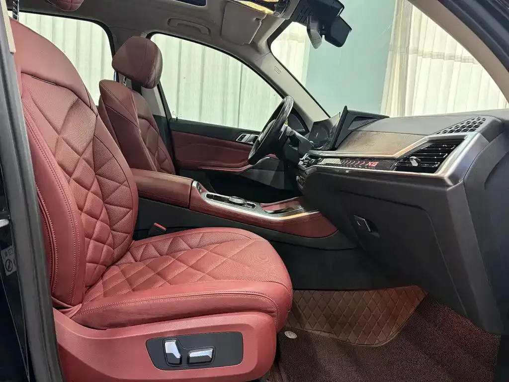 BMW X5 2024 из CN, фото 3