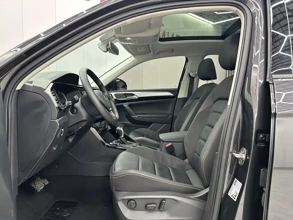 Volkswagen Tayron 2022 из CN, фото 2