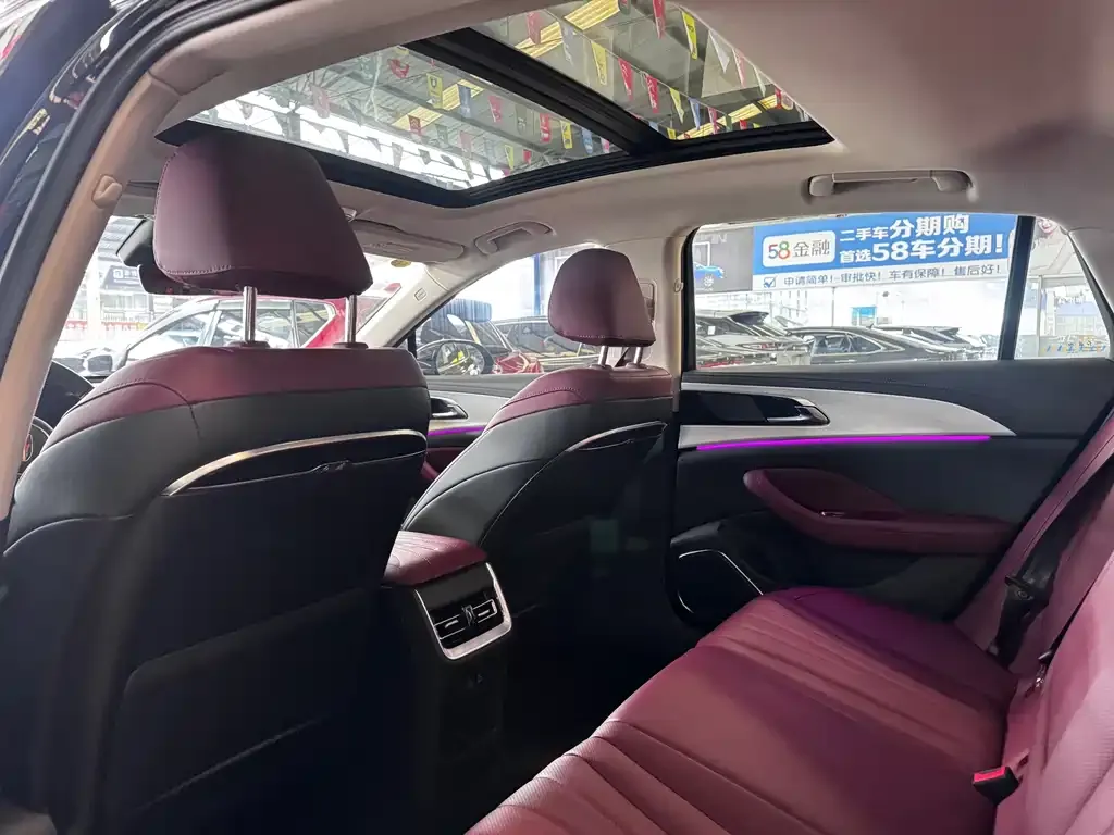 Hongqi H5 2025 из CN, фото 5