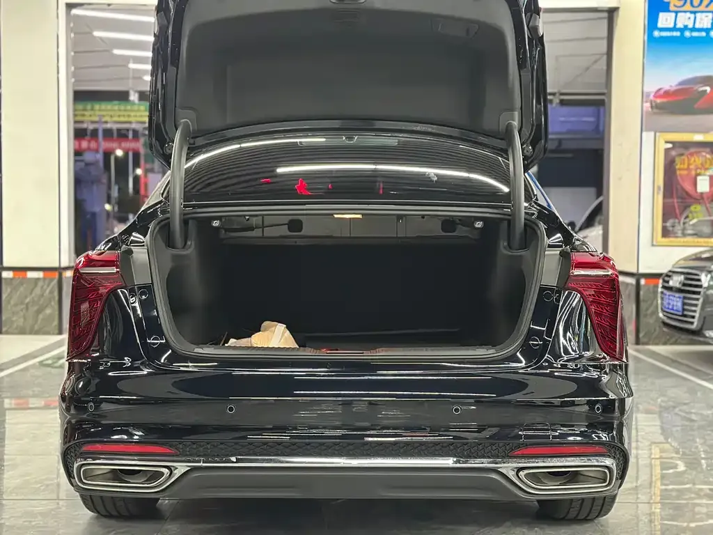 Hongqi H5 2025 из CN, фото 2
