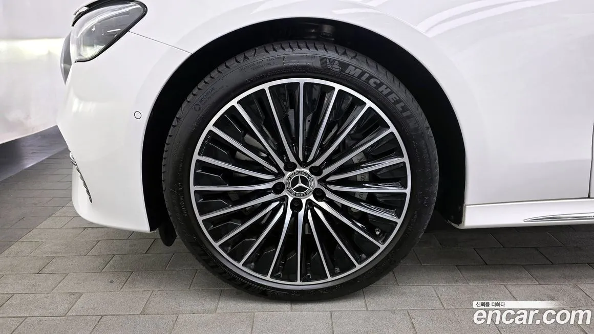 Mercedes-Benz E-Class 2024 из KR, фото 7
