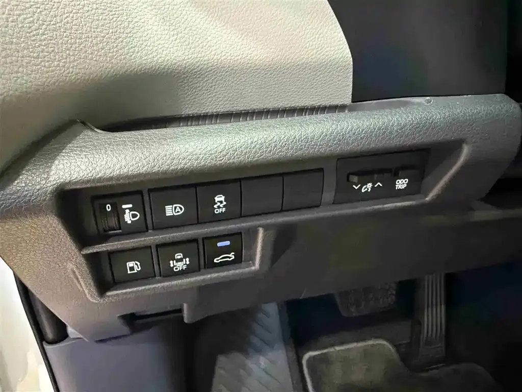 Toyota Sienna 2024 из CN, фото 7