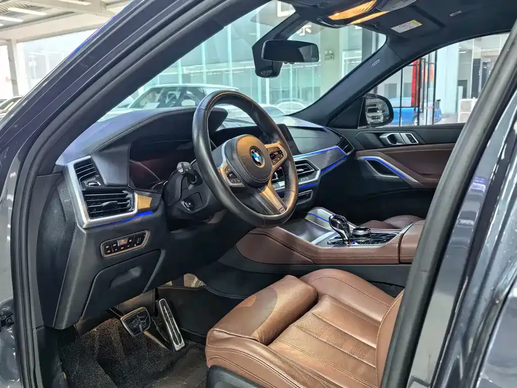 BMW X6 2022 из CN, фото 2