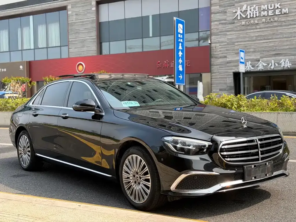 Mercedes-Benz E-Class 2023 из CN, фото 8