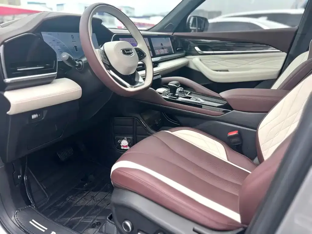 Geely Xingyue L 2024 из CN, фото 4