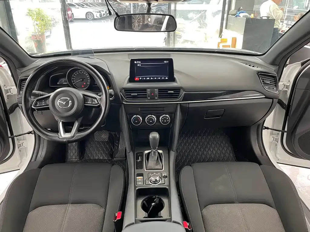 Mazda CX-4 2022 из CN, фото 7