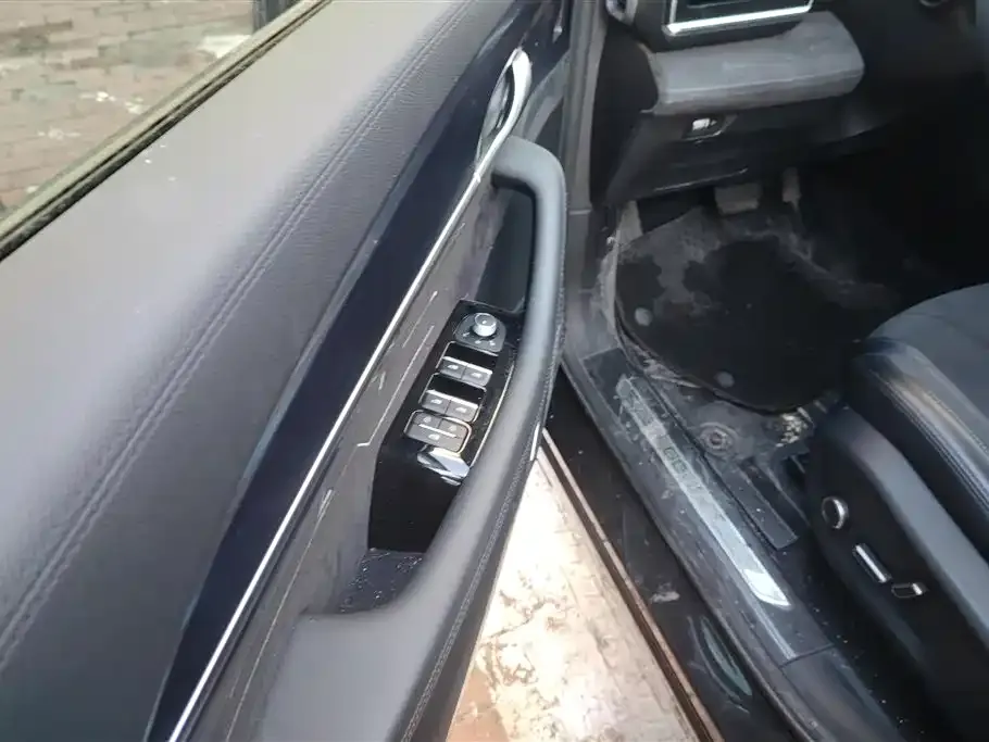Geely Xingyue L 2024 из CN, фото 10