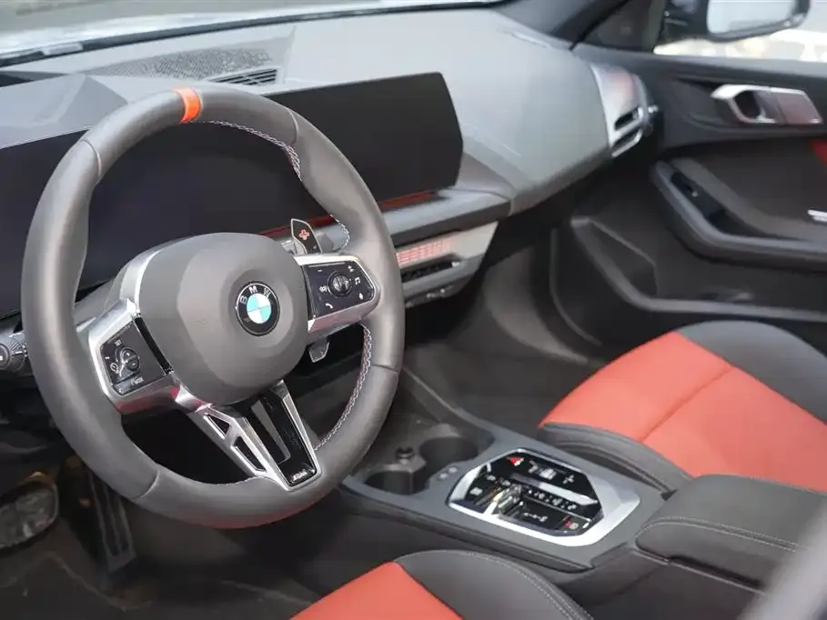 BMW M235L 2025 из CN, фото 5