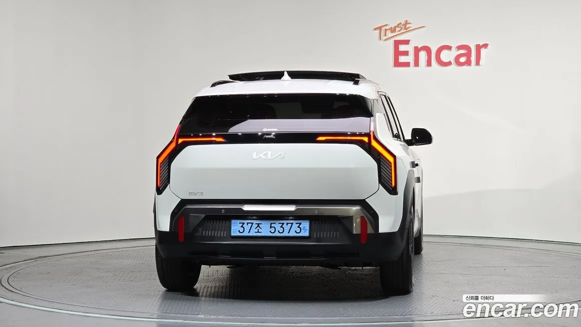 Kia EV3 2026 из KR, фото 2