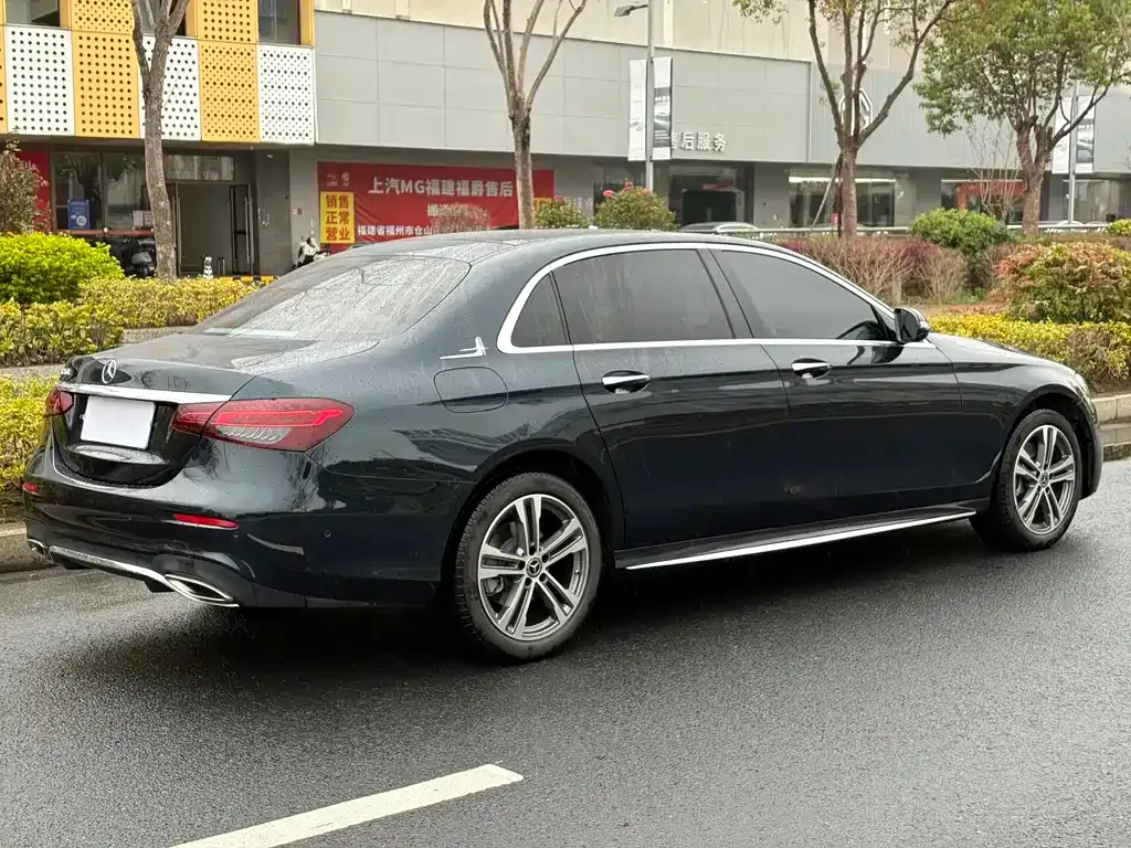 Mercedes-Benz E-Class 2023 из CN, фото 4