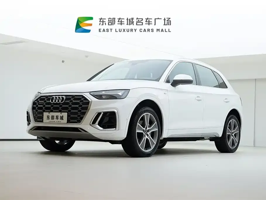 Audi Q5L 2022 из CN, фото 1