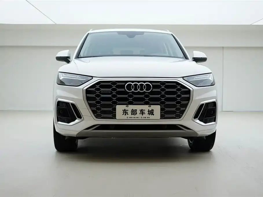 Audi Q5L 2022 из CN, фото 2
