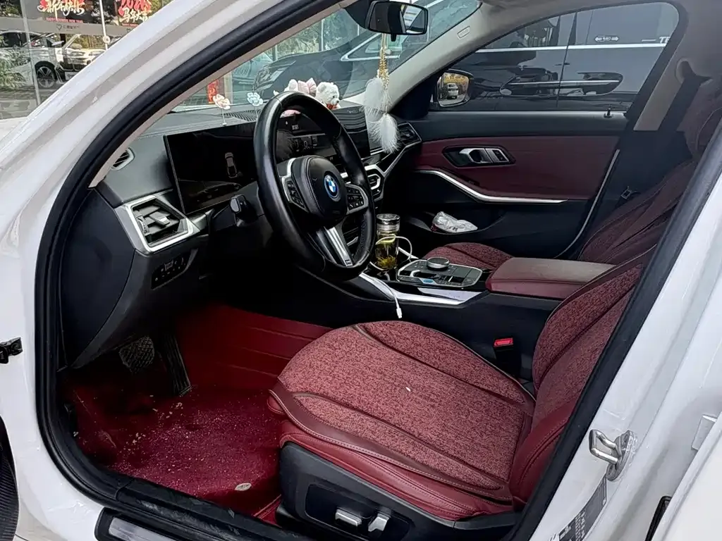 BMW i3 2022 из CN, фото 2