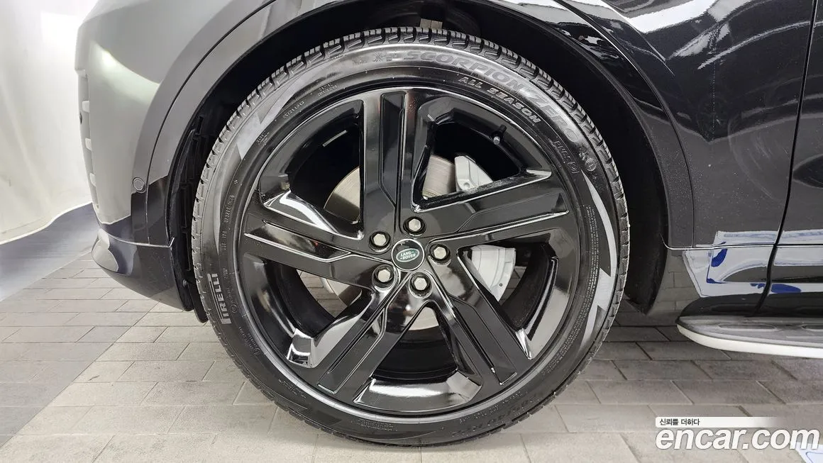 Land Rover Discovery 2024 из KR, фото 10