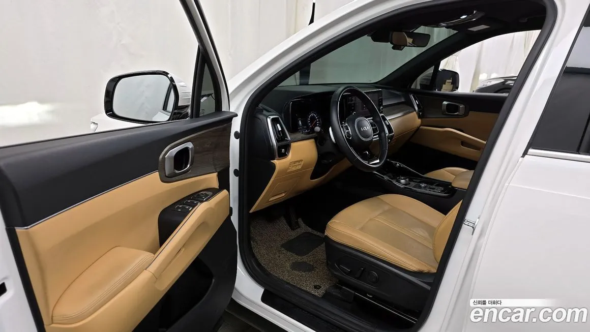 Kia Sorento — фото 10