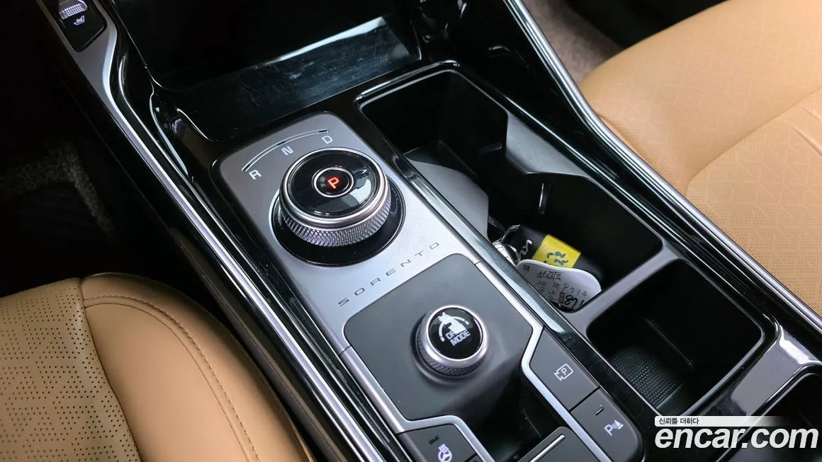 Kia Sorento — фото 9