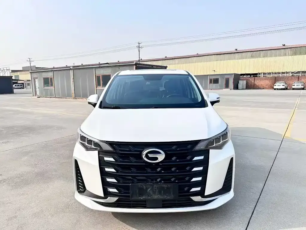 GAC Motor Trumpchi M6 — фото 4
