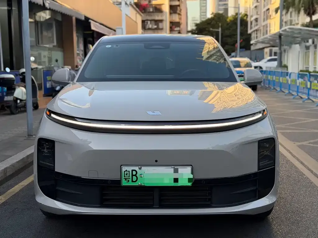 Li Auto L6 2024 из CN, фото 1