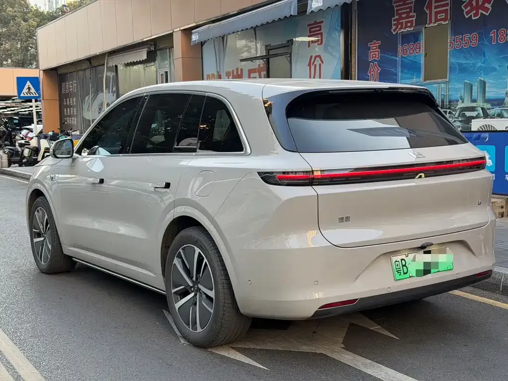 Li Auto L6 2024 из CN, фото 6