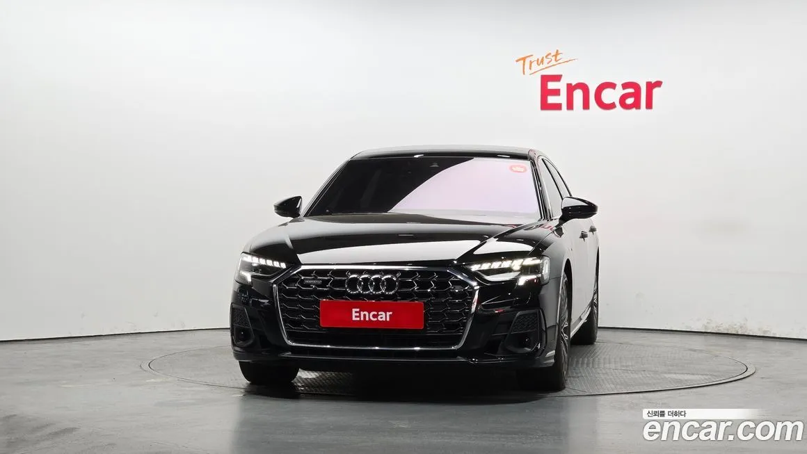 Audi A8 — фото 5