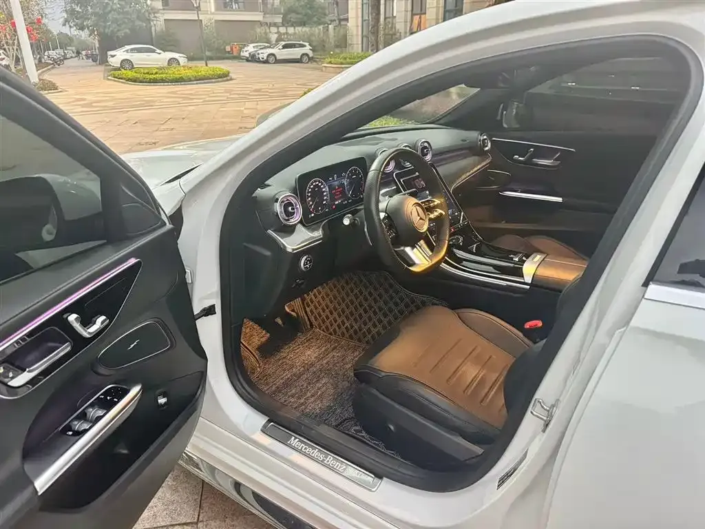 Mercedes-Benz C-Class 2024 из CN, фото 2
