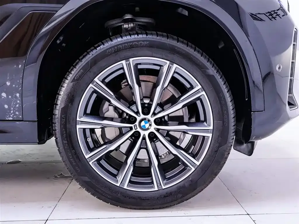 BMW X6 2025 из CN, фото 8