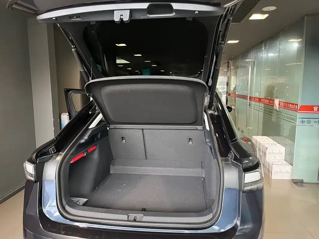 Volkswagen ID.7 VIZZION 2024 из CN, фото 8