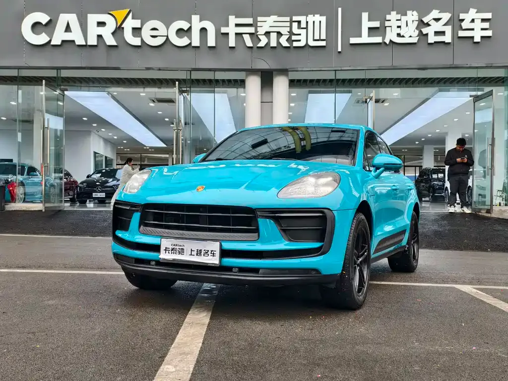 Porsche Macan — фото 1