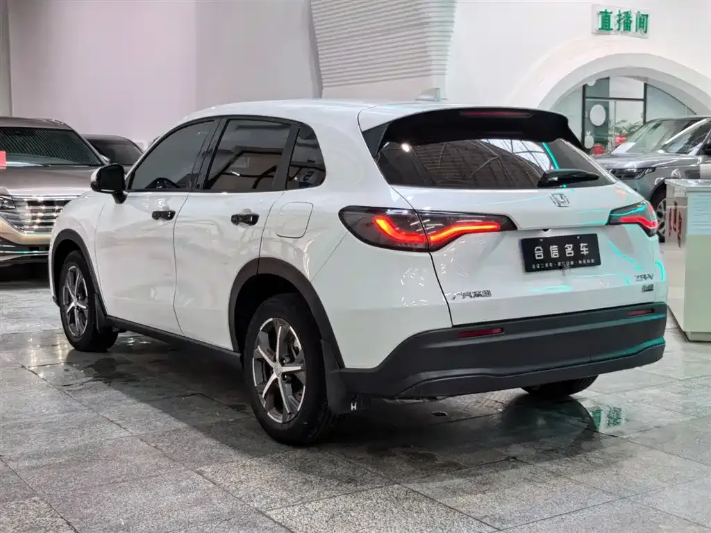 Honda ZR-V 2023 из CN, фото 9