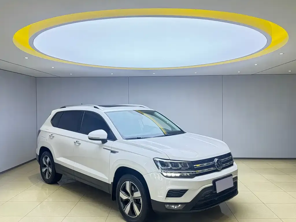 Volkswagen Tharu — фото 7