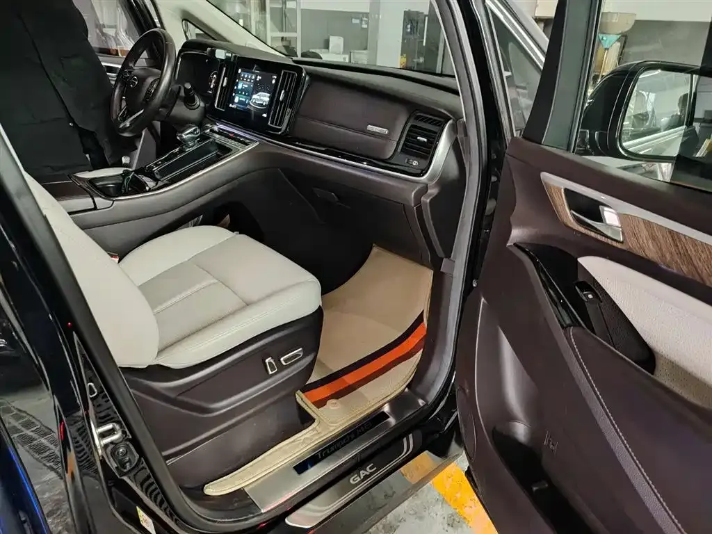 GAC Motor Trumpchi M8 — фото 4