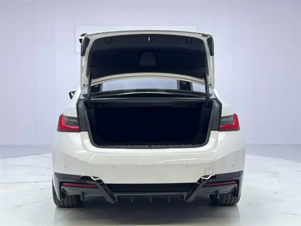 BMW i3 2023 из CN, фото 7