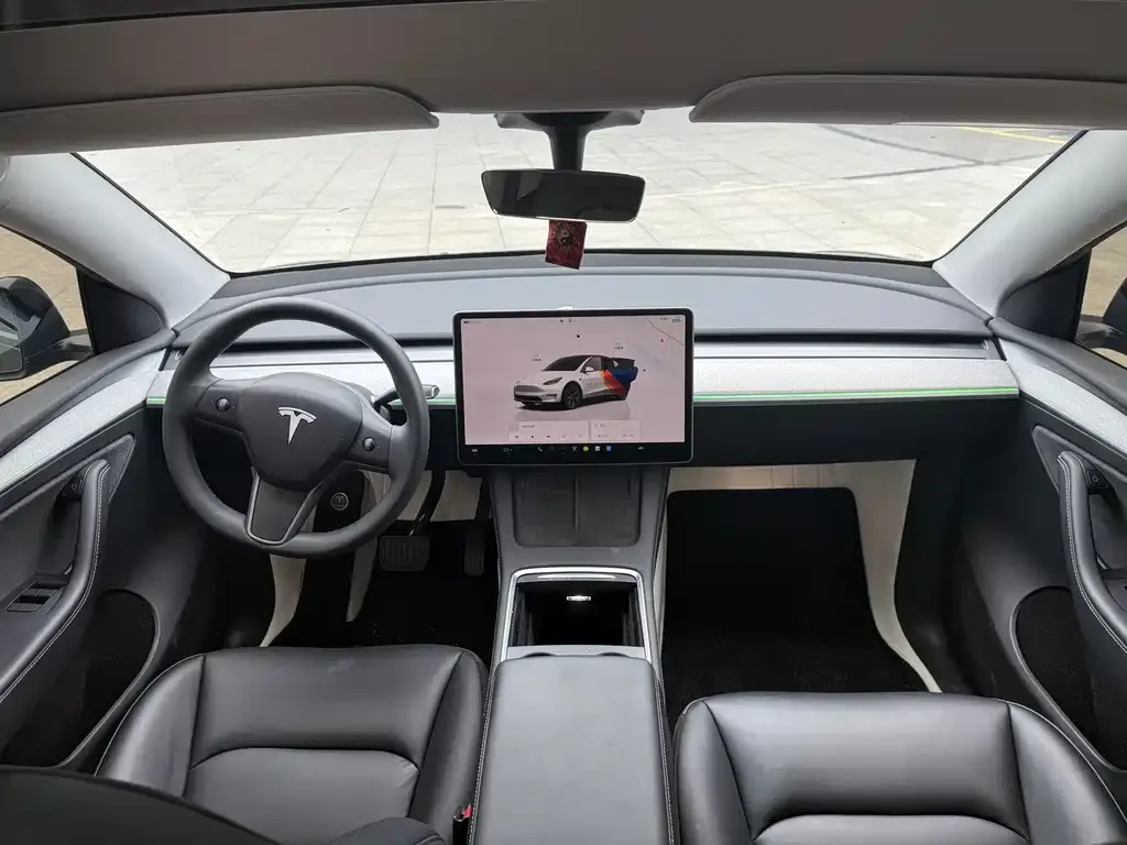 Tesla Model Y 2024 из CN, фото 6