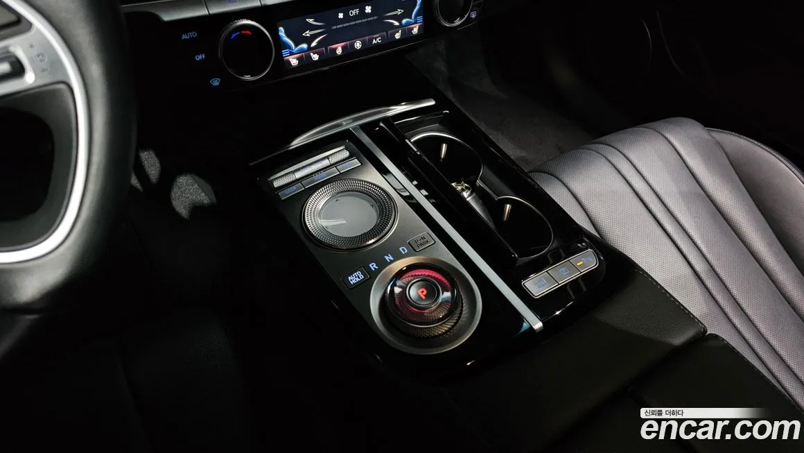 Genesis G80 — фото 10