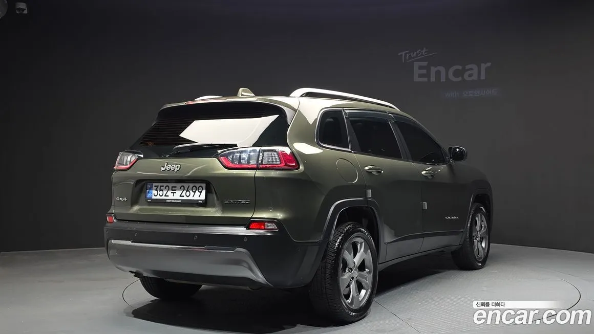 Jeep Cherokee 2021 из KR, фото 2