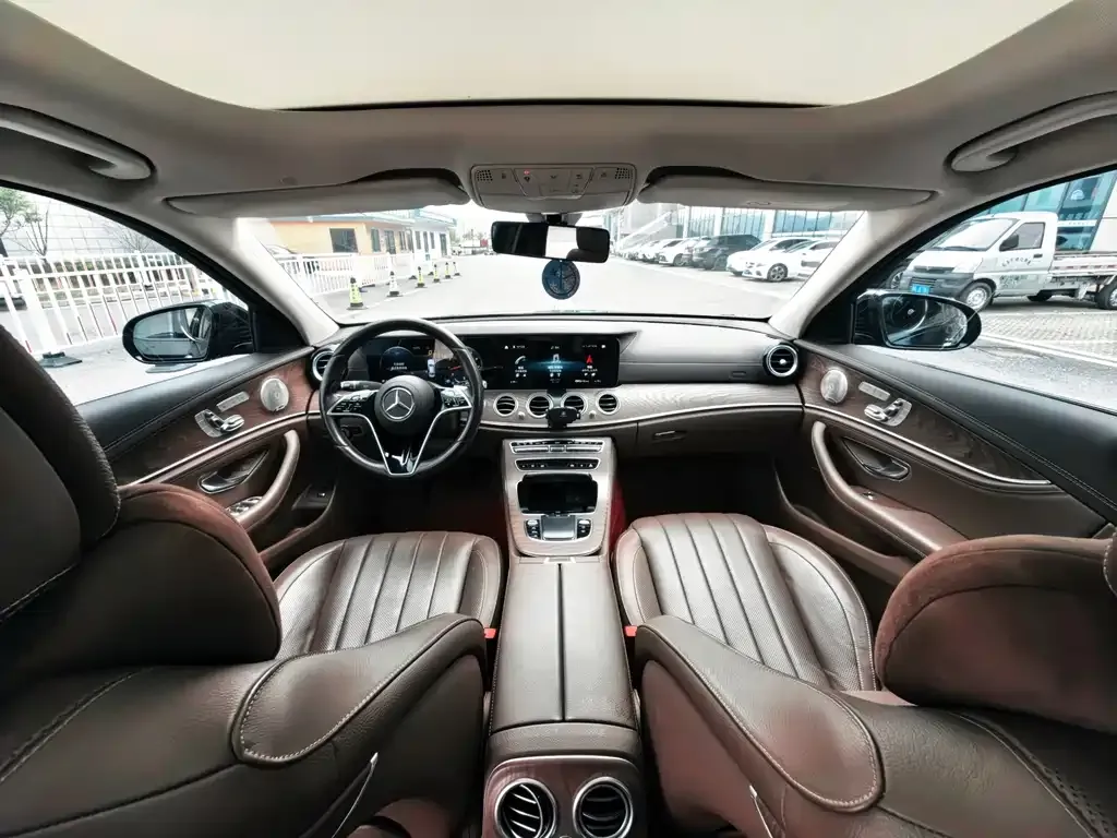 Mercedes-Benz E-Class 2021 из CN, фото 4