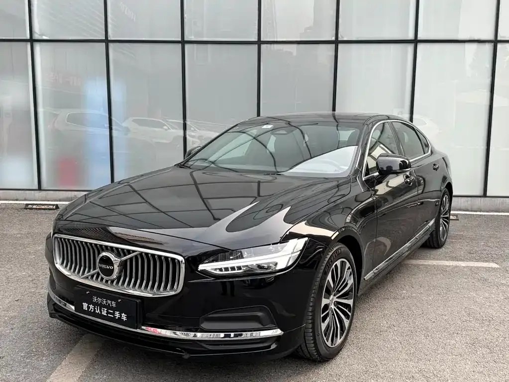 Volvo S90 2024 из CN, фото 1
