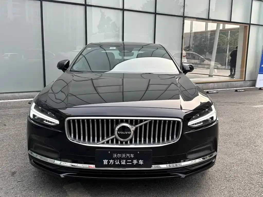 Volvo S90 2024 из CN, фото 9
