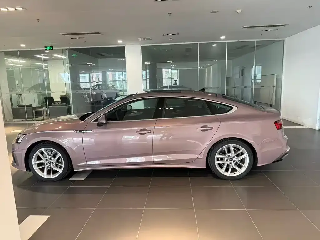 Audi A5 (Import) 2024 из CN, фото 6