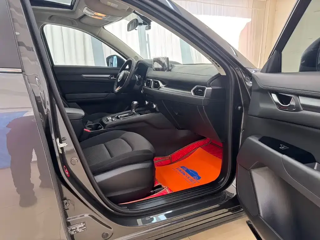 Mazda CX-5 2022 из CN, фото 2