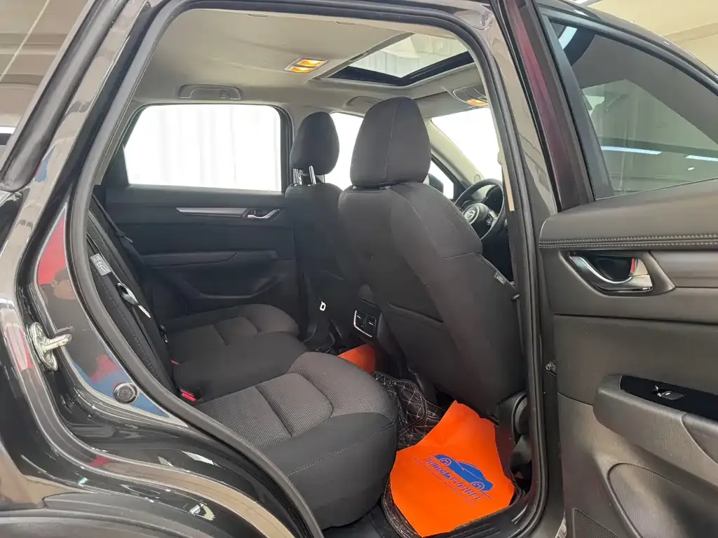 Mazda CX-5 2022 из CN, фото 9