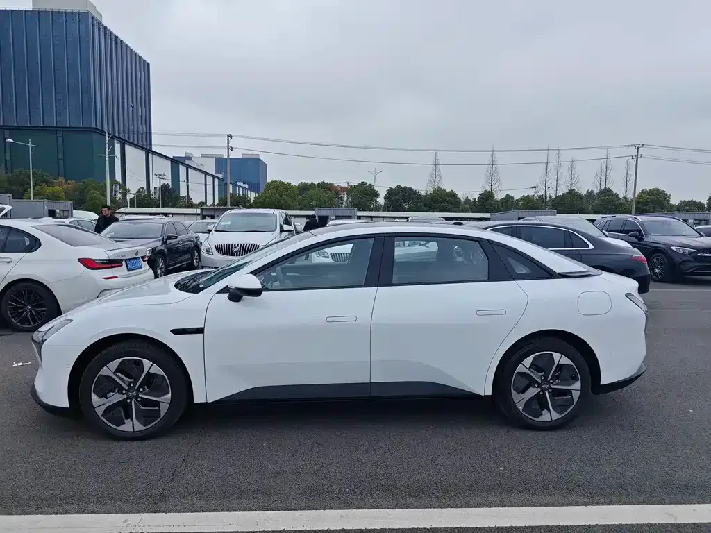 XPeng MONA M03 2025 из CN, фото 6