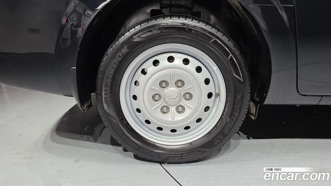 Hyundai Staria 2023 из KR, фото 9