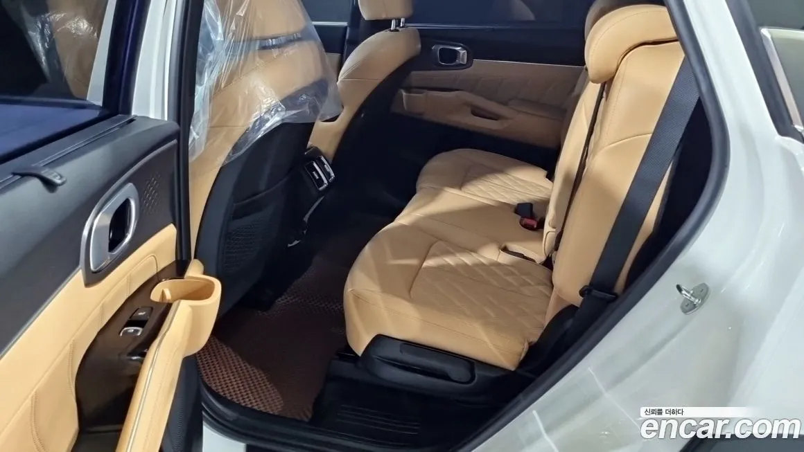 Kia Sorento — фото 4