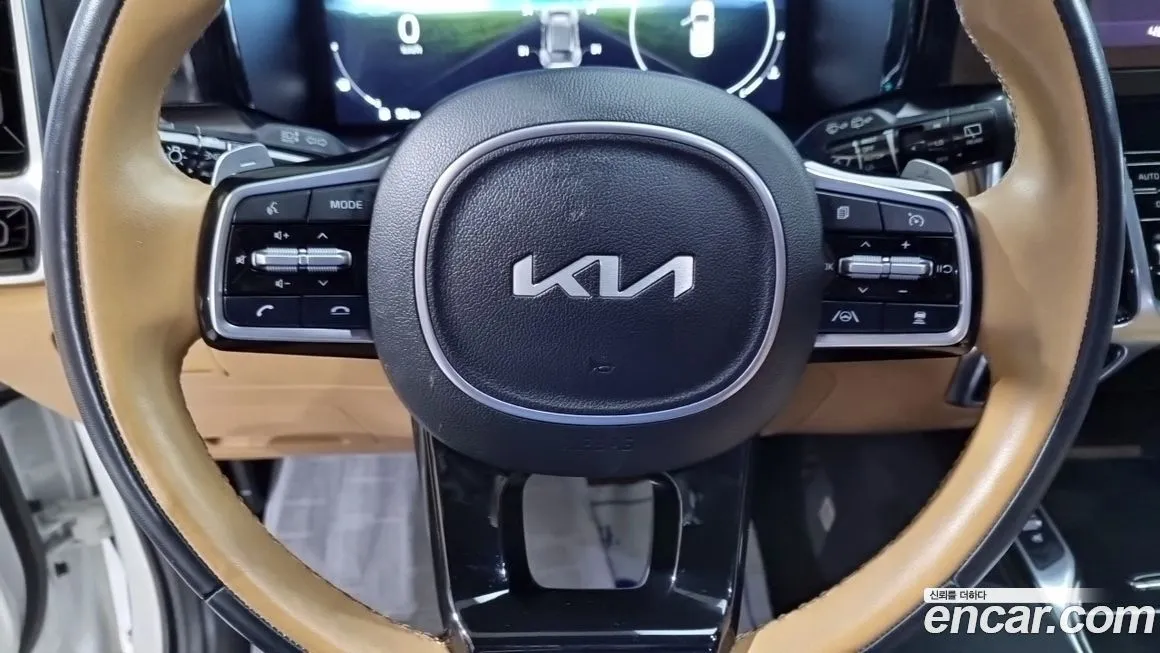 Kia Sorento — фото 5