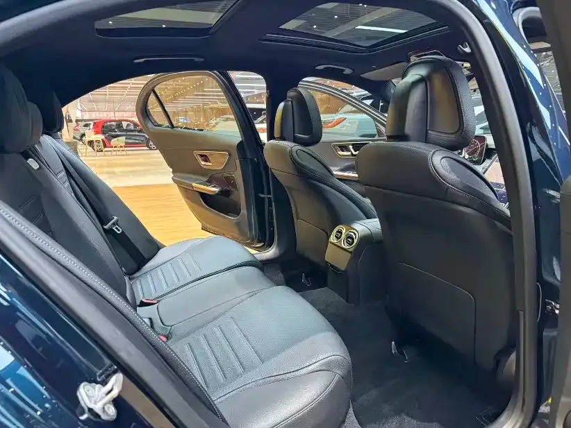 Mercedes-Benz C-Class 2021 из CN, фото 2