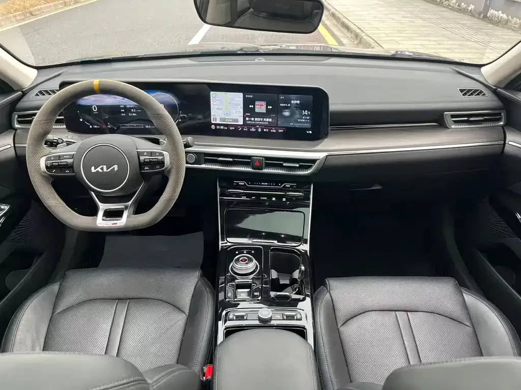 Kia K5 2022 из CN, фото 3